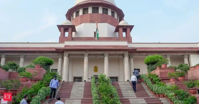 326 MPs, 14 CMs Face Criminal Cases: Supreme Court.