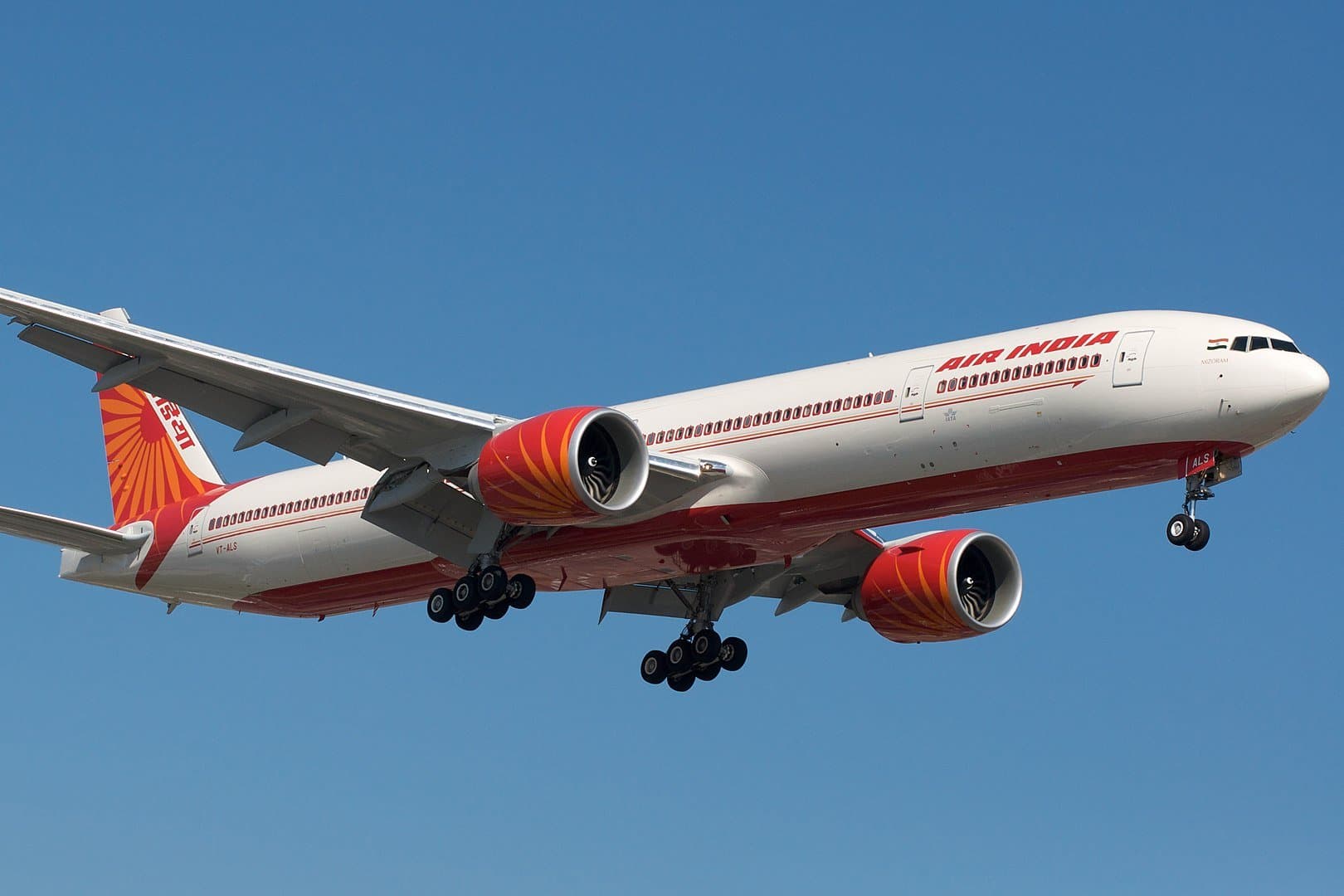 Air India Slashes 22% Domestic Flights as Fuel Prices Surge