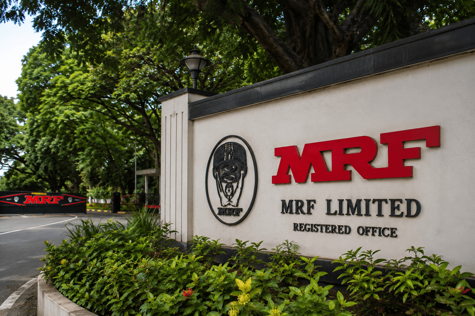 A Balloon seller who created the brand MRF