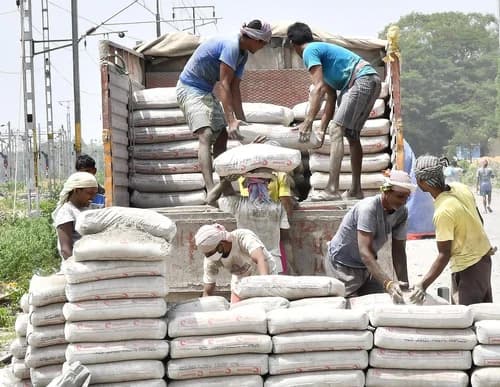 Cement Prices Rise Rs 7/Bag in September, expected to rise even more.