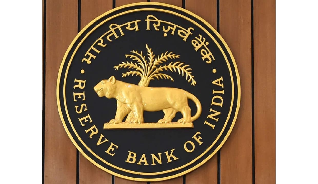 Why does the RBI sell 1 trillion bonds after a decade ?
