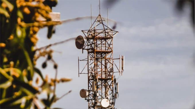India's wireless subscriber base expanded to 129.34 cr