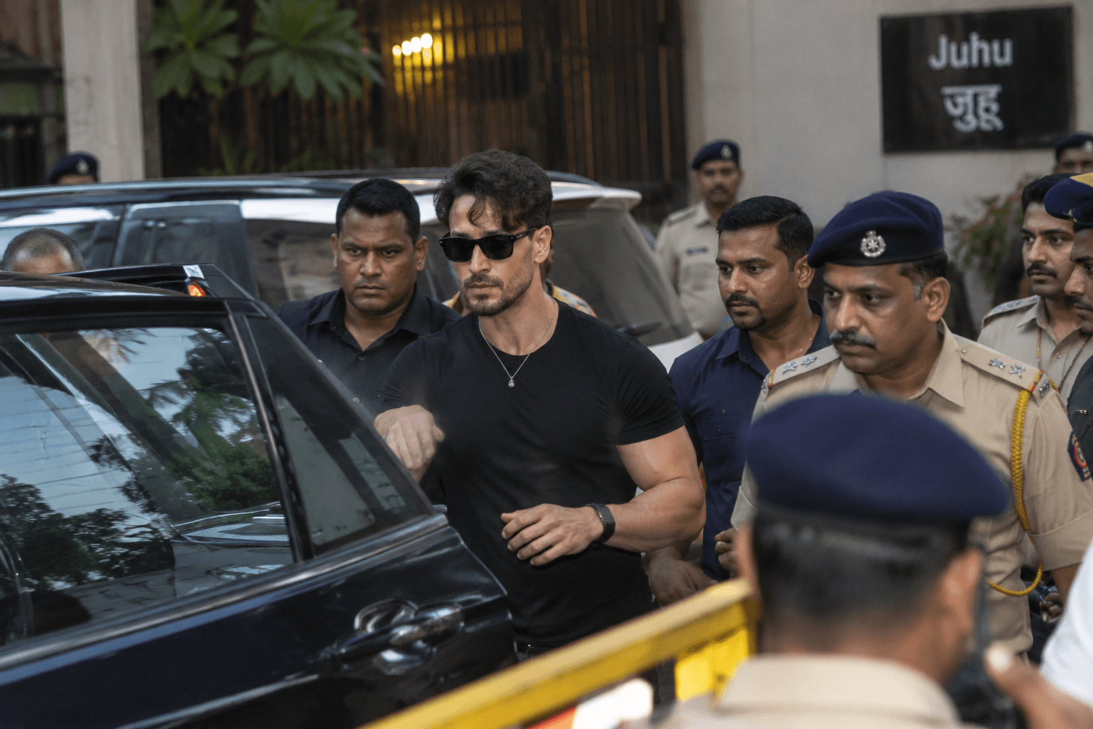 Tiger Shroff Shooting: Attackers Fled to Gujarat